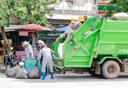 Mini and midi skips for different waste management needs